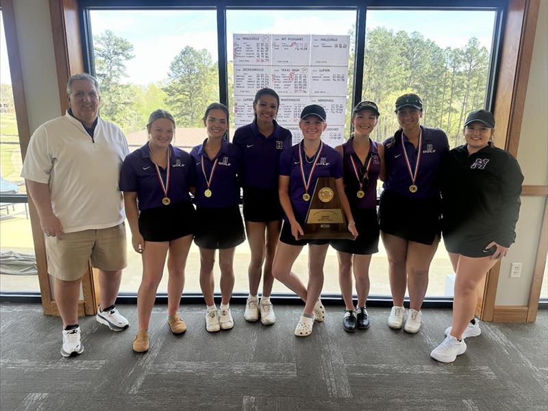 Congratulations to the 2025 Ladycat Golf Team for winning another district championship in District 10-5A! The Ladycats defended their 2024 title by squeezing past Lufkin by one stroke at the district golf tournament on March 26. The Ladycats' two-day total at the championship was 731, and Hallsvill